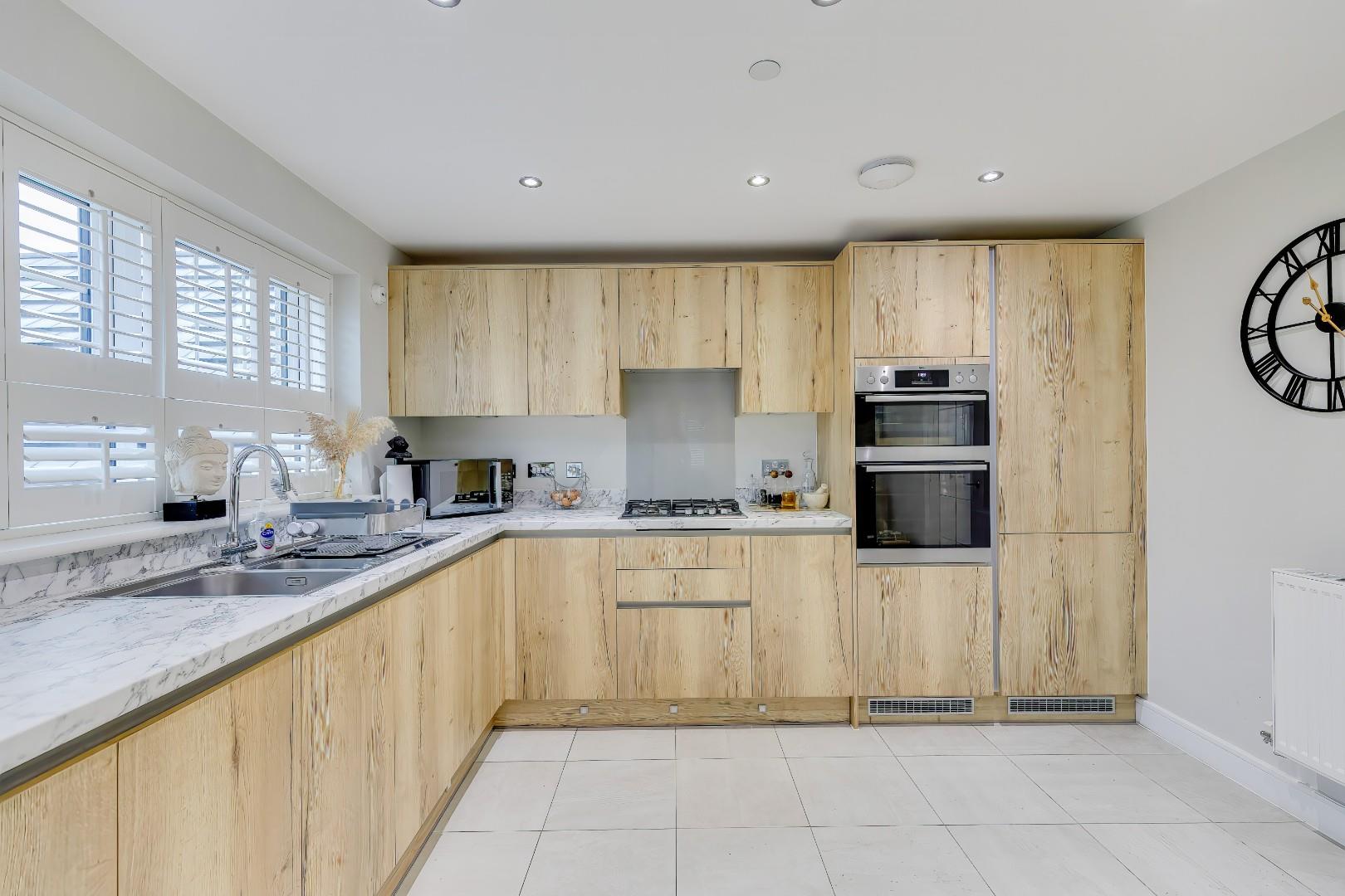 8 Cae Ffynnon, Cowbridge, CF71 7FJ